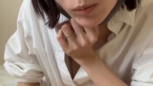 Chat-Flix | 美魔女妻のライブチャット配信サムネイル