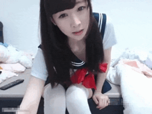 Chat-Flix | セーラー服スケべ美少女のライブチャット動画サムネイル