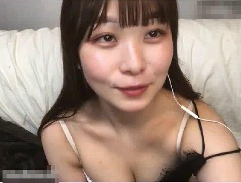 Chat-Flix | セクシー美女のライブチャット動画サムネイル