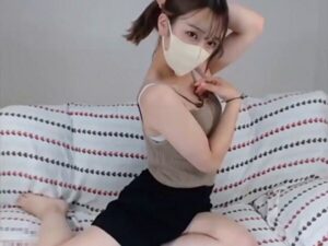 Chat-Flix | セクシーお姉さんのライブチャット動画サムネイル