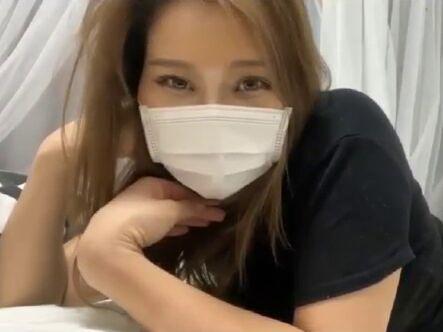 ラブンス「ナカに挿ってる！ほんまに止まらへん！◯ぬwイッてまいそう！」発情痴女がリモバ痙攣絶頂寸前【ライブチャット】
