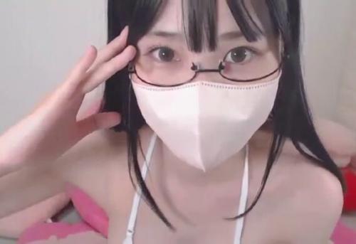 顔出し「処◯だけどラブンス挿れるところ見て！すっごい濡れちゃってるのwやばい…」変態美少女【ヘアあり/ライブチャット】
