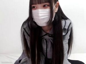 Chat-Flix | スケべ美少女のライブチャット動画サムネイル